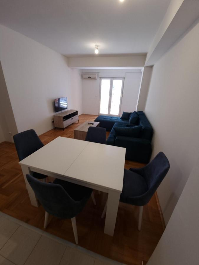 Big Apartment Подгорица Екстериор снимка
