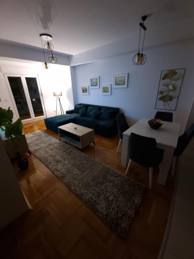 Big Apartment Подгорица Екстериор снимка