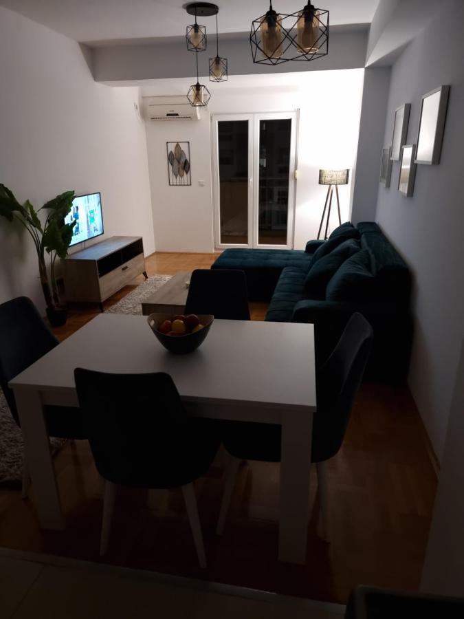 Big Apartment Подгорица Екстериор снимка