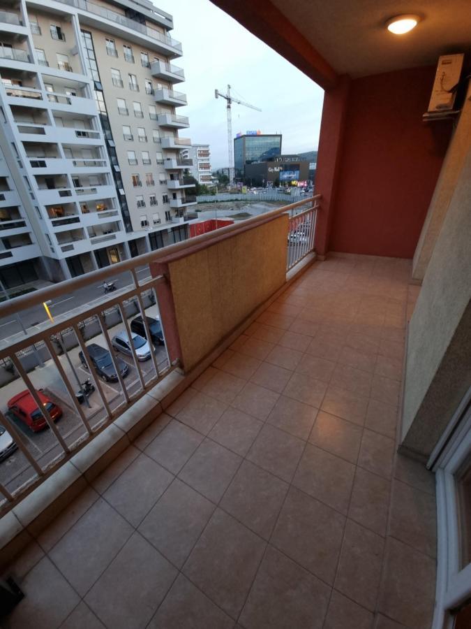 Big Apartment Подгорица Екстериор снимка