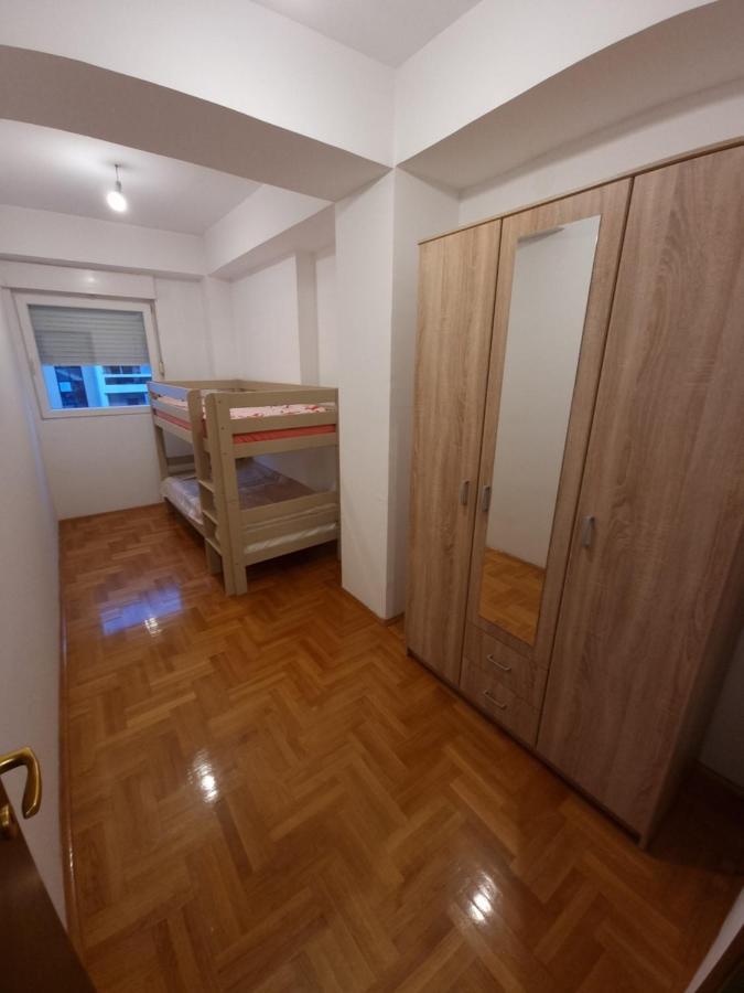 Big Apartment Подгорица Екстериор снимка