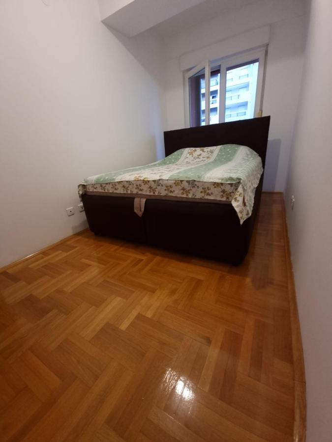 Big Apartment Подгорица Екстериор снимка