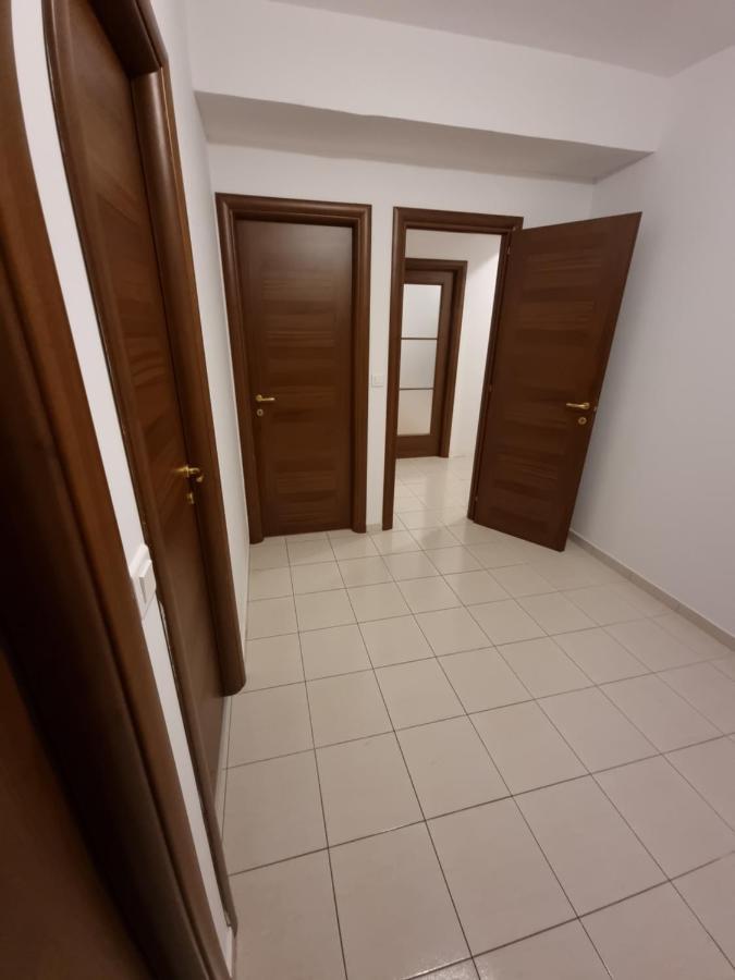 Big Apartment Подгорица Екстериор снимка