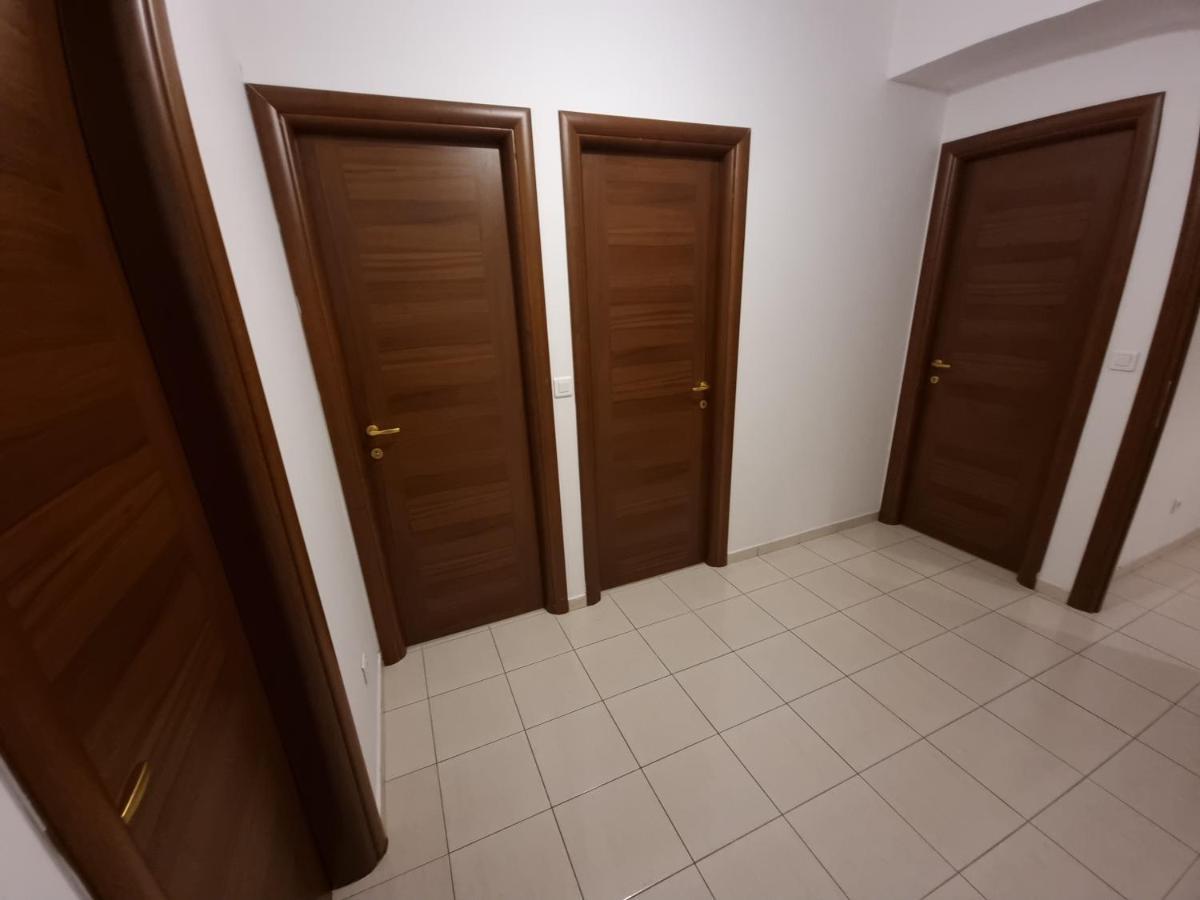 Big Apartment Подгорица Екстериор снимка